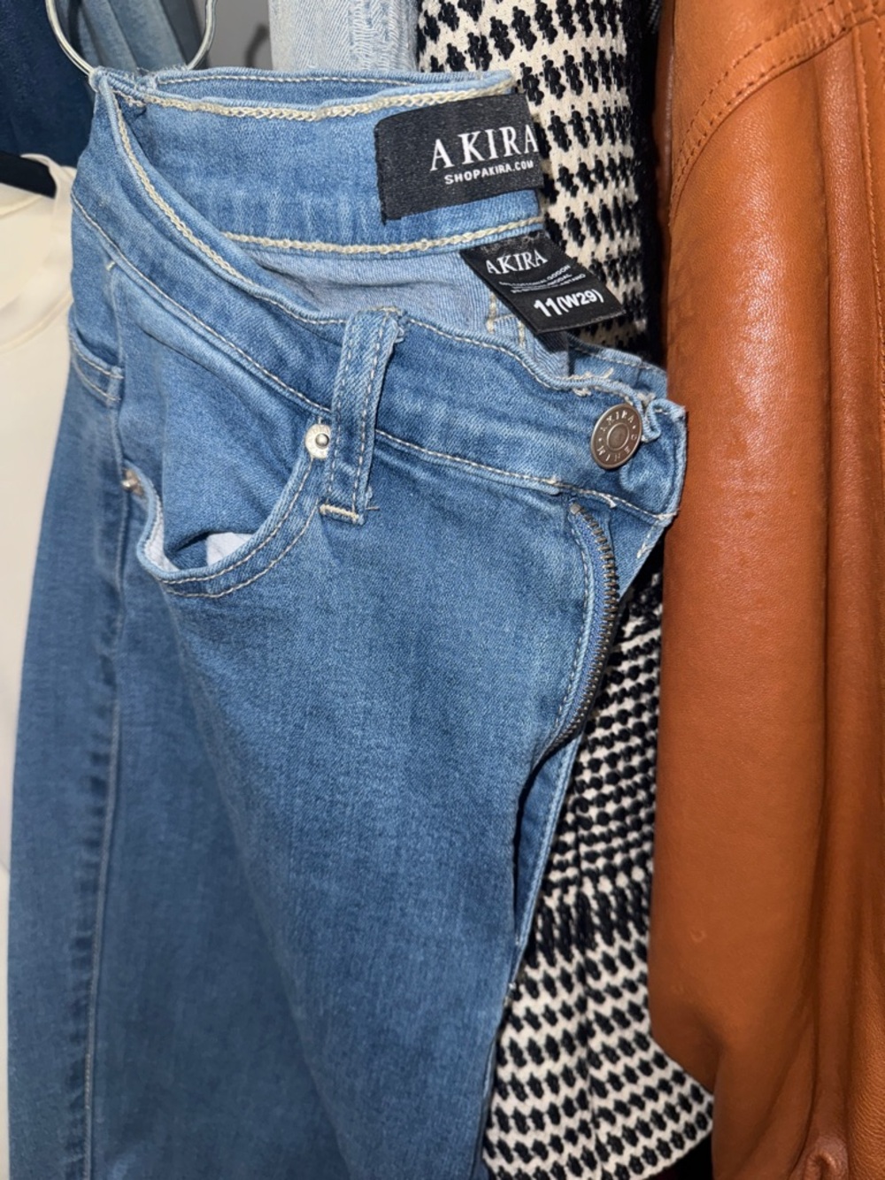 AKIRA Medium Blue High-Rise Women’s Jeans